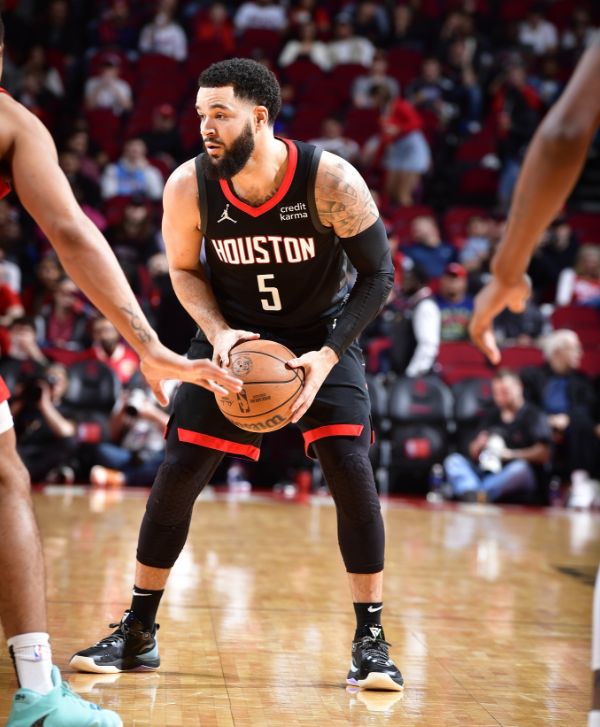 激发球员争 激发球员争