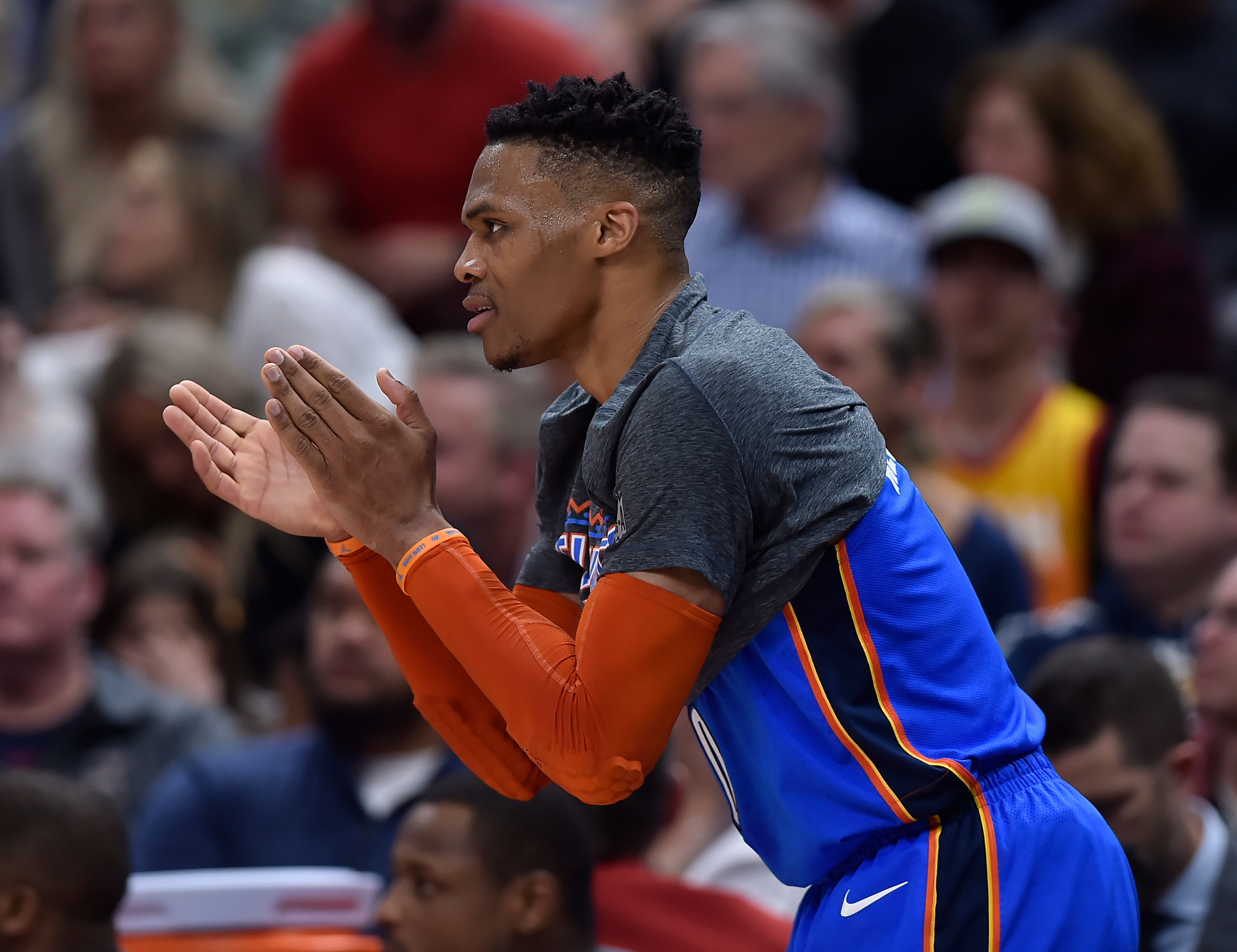 但你能感觉 但你能感觉