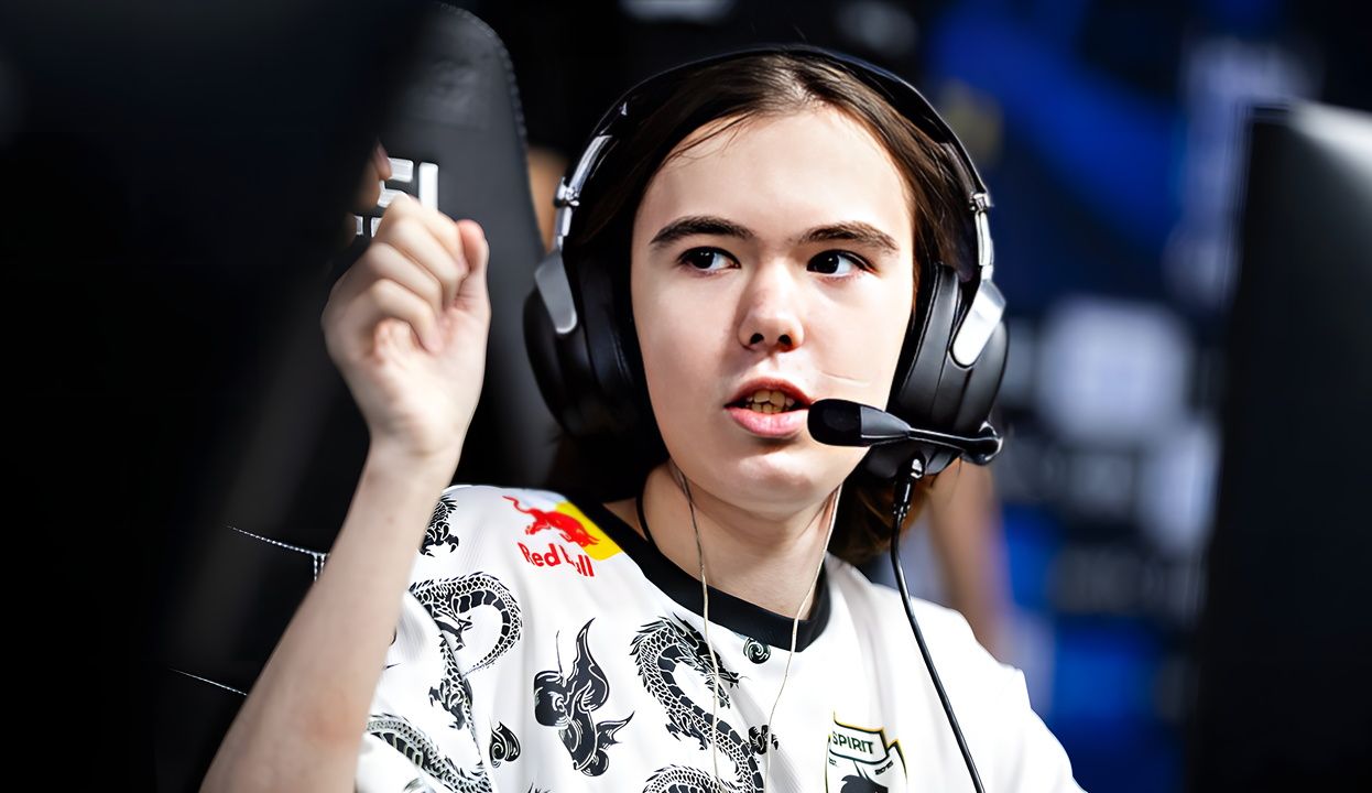 一面照妖镜 一面照妖镜