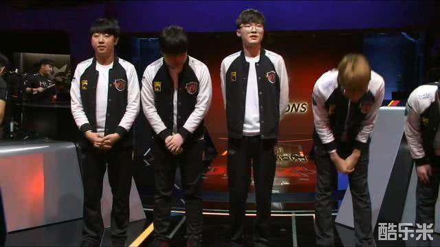 而是赛季走 而是赛季走